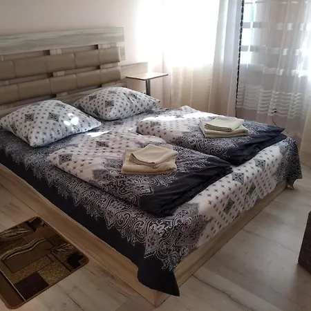 Szálloda згадка